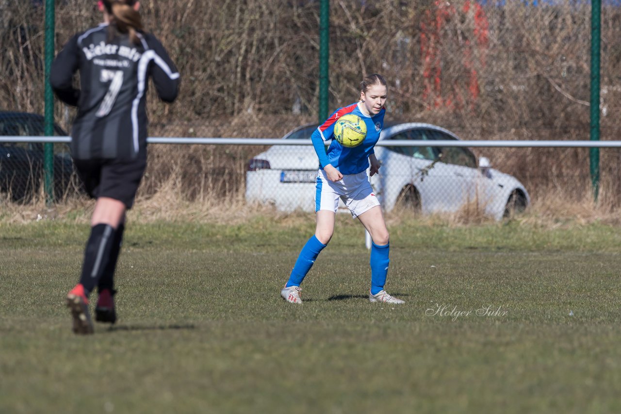 Bild 96 - wBJ Holstein Kiel II - Kieler MTV : Ergebnis: 2:1